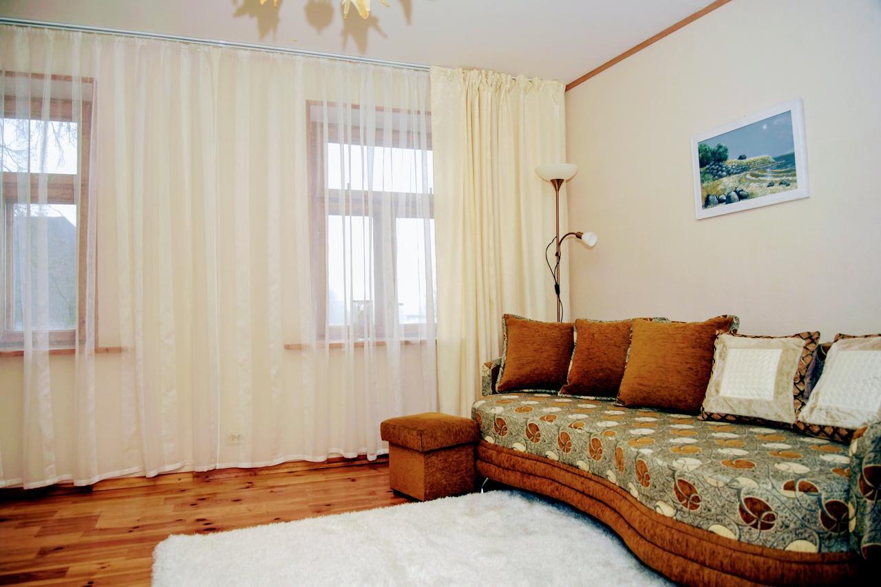 Livijas Apartamenti Apartment Kuldiga Ngoại thất bức ảnh